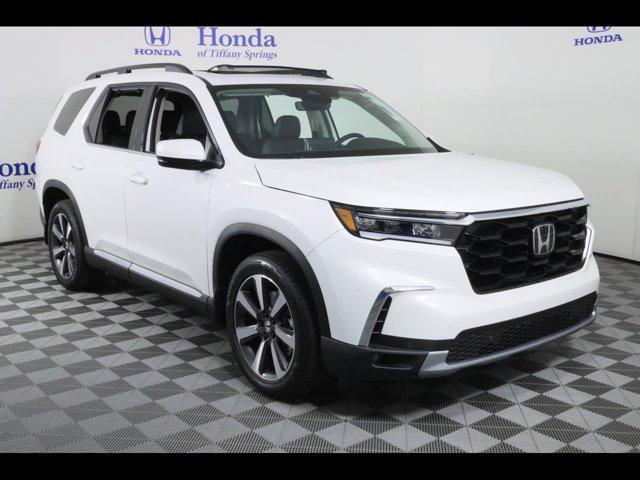 new 2025 Honda Pilot car, priced at $52,180