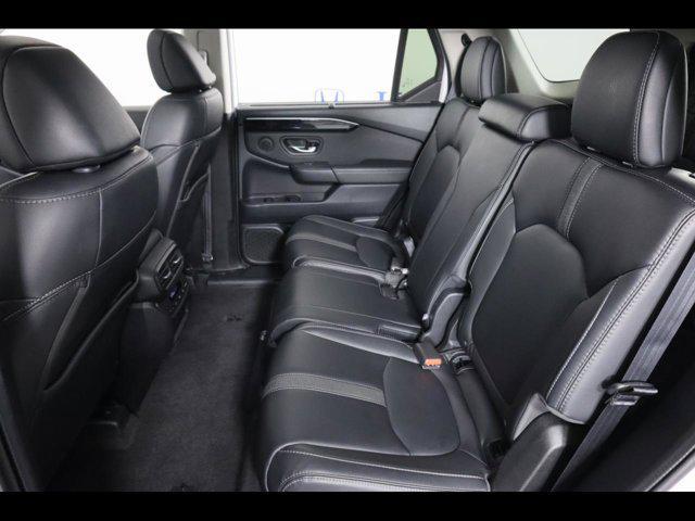 used 2024 Honda Pilot car, priced at $43,875