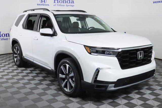 new 2025 Honda Pilot car, priced at $54,930