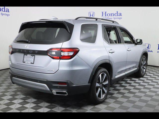 used 2024 Honda Pilot car, priced at $49,875