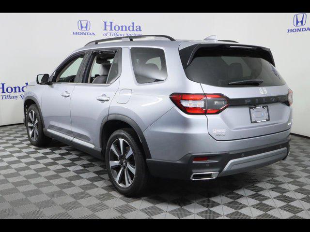 used 2024 Honda Pilot car, priced at $49,875