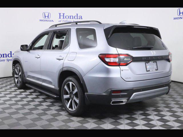 used 2024 Honda Pilot car, priced at $46,875