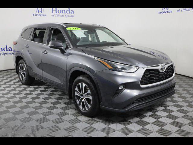 used 2022 Toyota Highlander car, priced at $39,875
