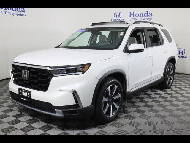 used 2023 Honda Pilot car, priced at $42,875