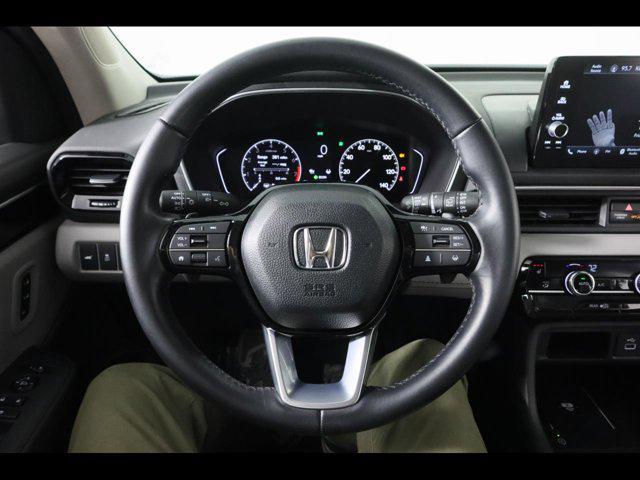 used 2024 Honda Pilot car, priced at $41,875