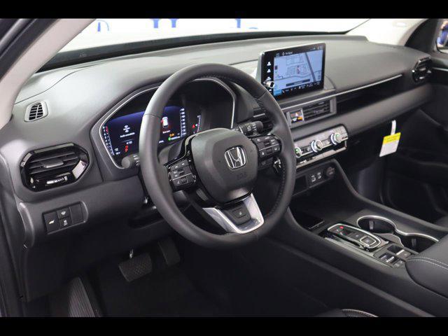new 2025 Honda Pilot car, priced at $54,530