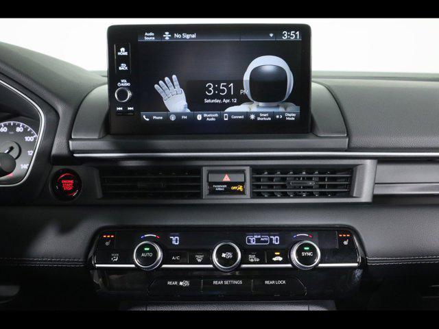 new 2025 Honda Pilot car, priced at $48,950