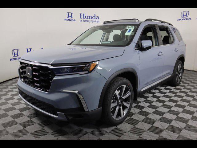 new 2025 Honda Pilot car, priced at $54,985