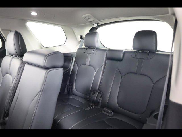 used 2023 Honda Pilot car, priced at $41,875