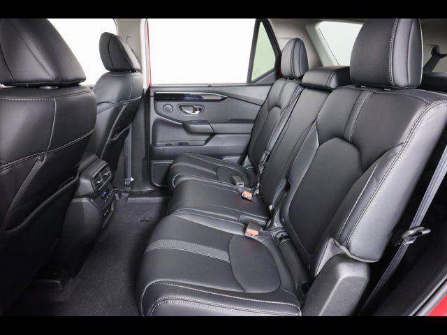 used 2023 Honda Pilot car, priced at $45,875