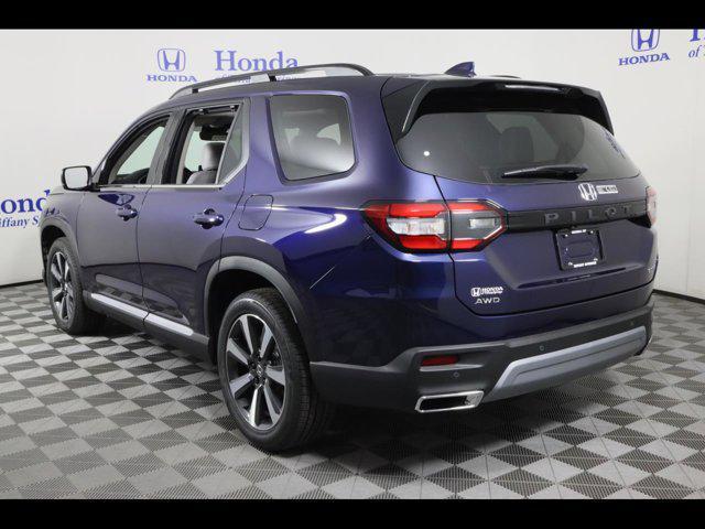 new 2025 Honda Pilot car, priced at $50,995