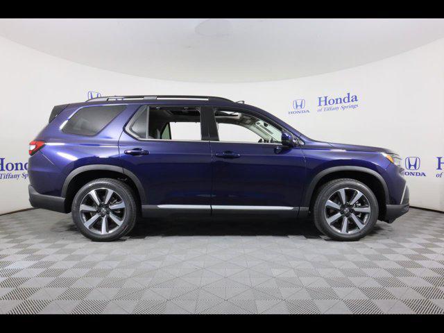 new 2025 Honda Pilot car, priced at $50,995