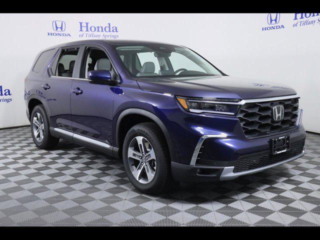new 2025 Honda Pilot car, priced at $47,825