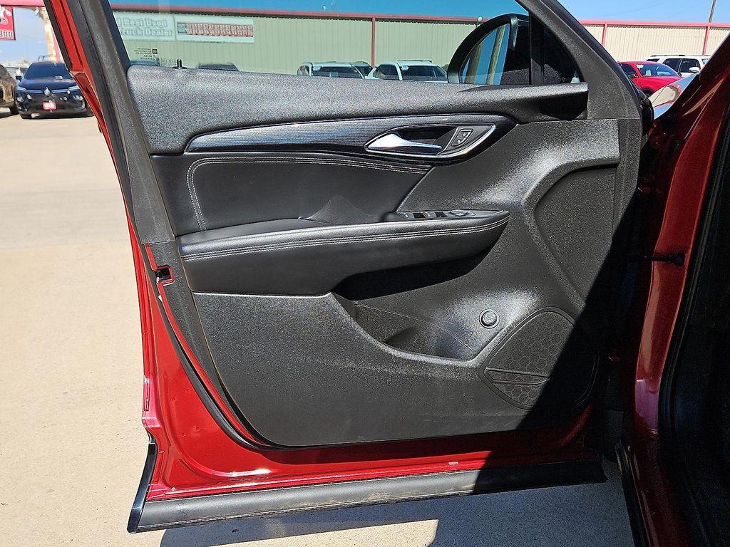 used 2023 Buick Envision car, priced at $24,980