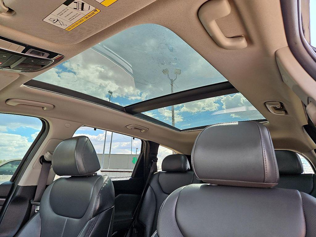 used 2023 Hyundai Santa Fe car, priced at $23,980