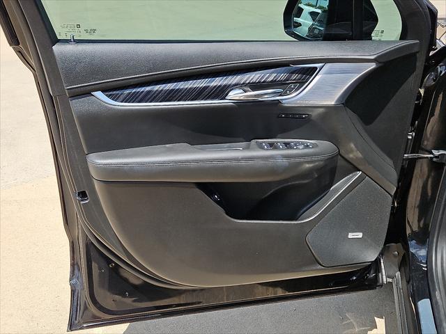 used 2024 Cadillac XT6 car, priced at $45,980