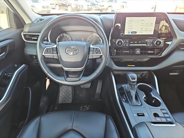 used 2023 Toyota Highlander car, priced at $37,980