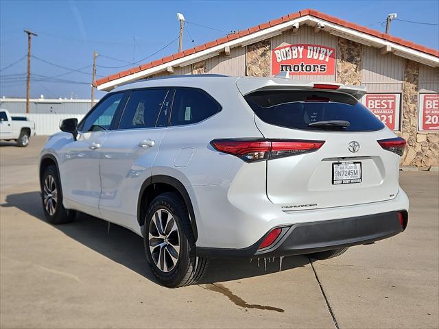 used 2023 Toyota Highlander car, priced at $37,980