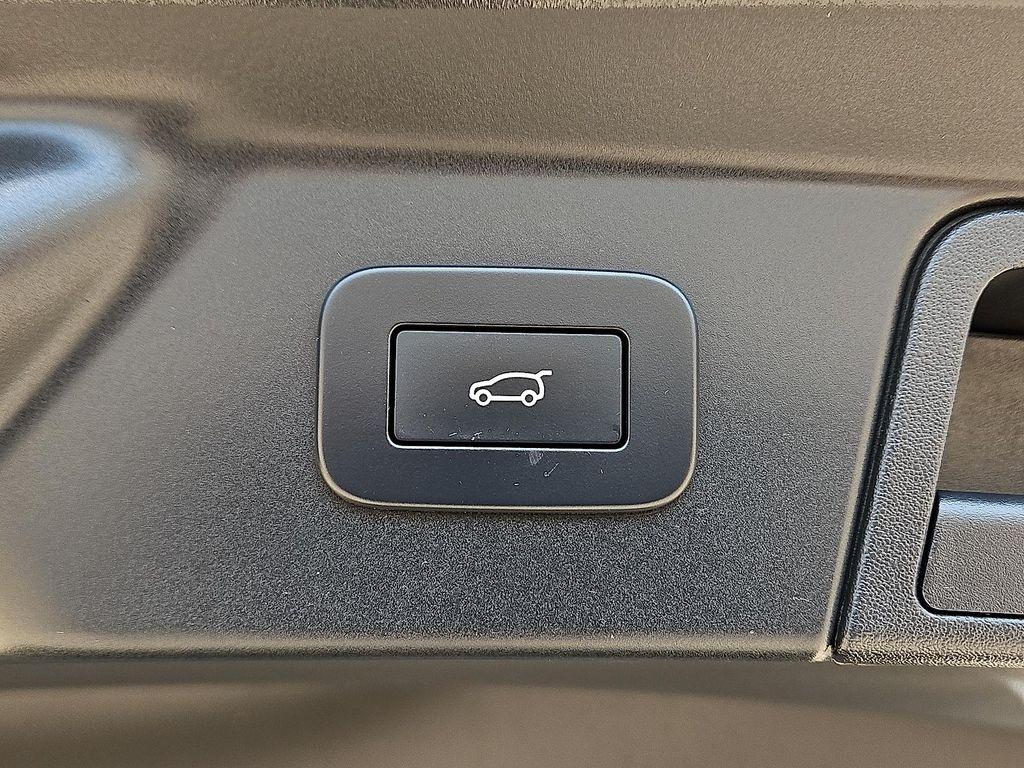 used 2024 Land Rover Range Rover Velar car, priced at $49,980