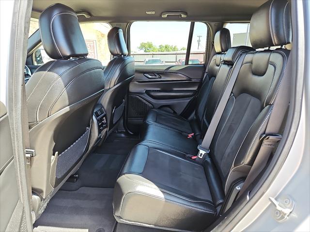 used 2024 Jeep Grand Cherokee car, priced at $37,980