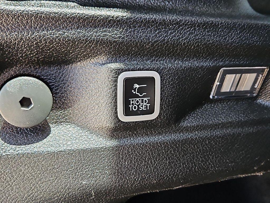 used 2023 Jeep Grand Cherokee L car, priced at $32,480