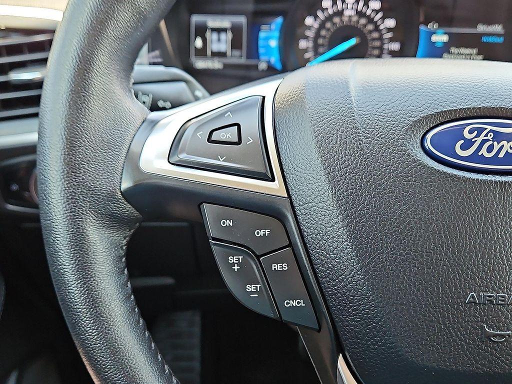used 2024 Ford Edge car, priced at $26,980