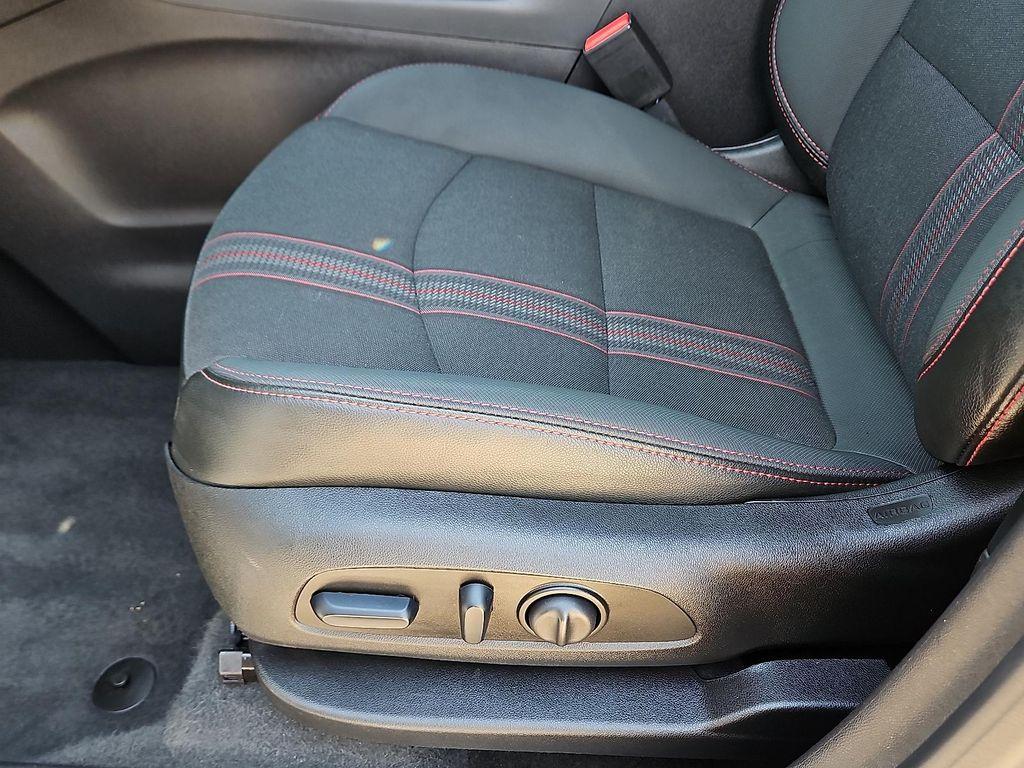 used 2024 Chevrolet Equinox car, priced at $25,980