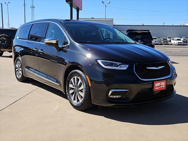 used 2023 Chrysler Pacifica Hybrid car, priced at $33,980