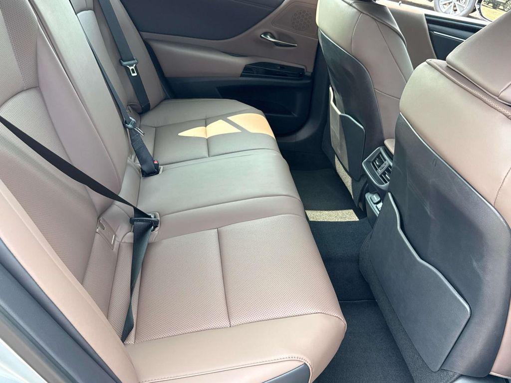 used 2025 Lexus ES 300h car, priced at $49,150