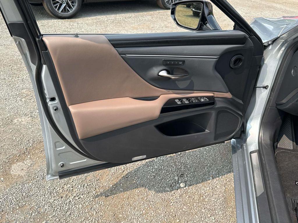 used 2025 Lexus ES 300h car, priced at $49,150