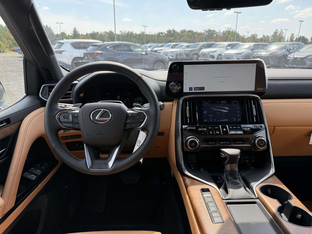 new 2025 Lexus LX 600 car, priced at $113,634
