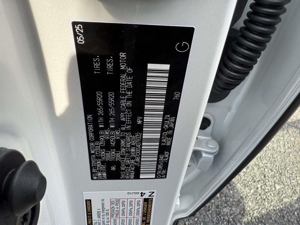 new 2025 Lexus LX 600 car, priced at $113,634