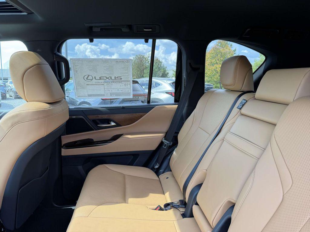 new 2025 Lexus LX 600 car, priced at $113,634