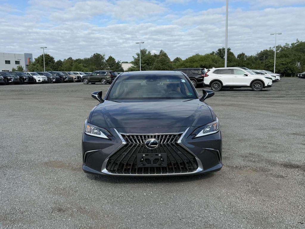 used 2023 Lexus ES 350 car, priced at $39,900