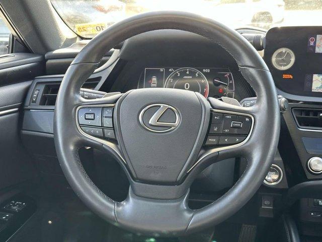 used 2022 Lexus ES 350 car, priced at $37,700