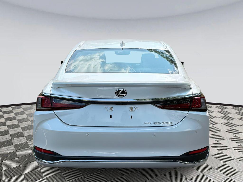 used 2021 Lexus ES 250 car, priced at $32,977