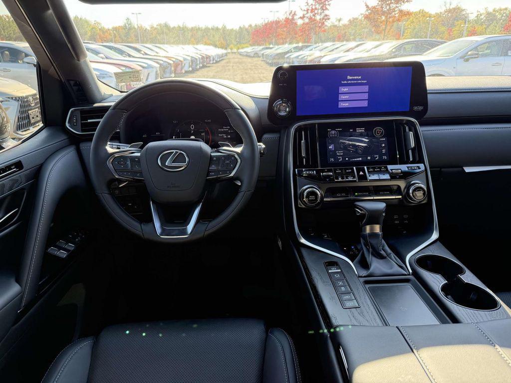 new 2025 Lexus LX 600 car, priced at $120,642
