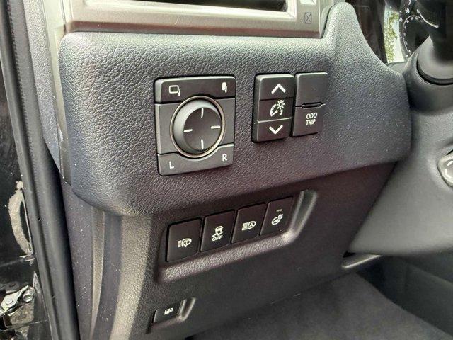 used 2023 Lexus GX 460 car, priced at $62,900