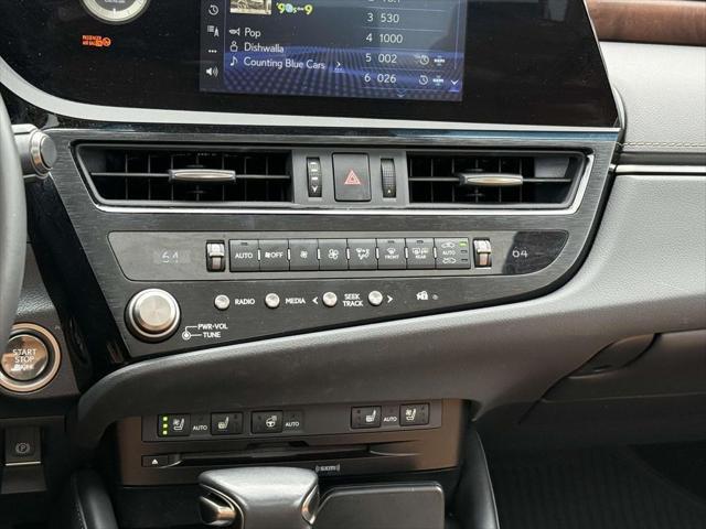 used 2022 Lexus ES 250 car, priced at $34,550