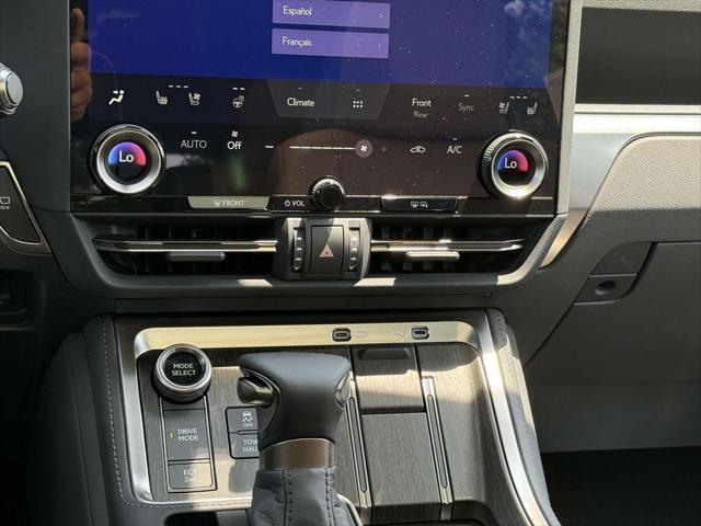 new 2025 Lexus GX 550 car, priced at $87,653