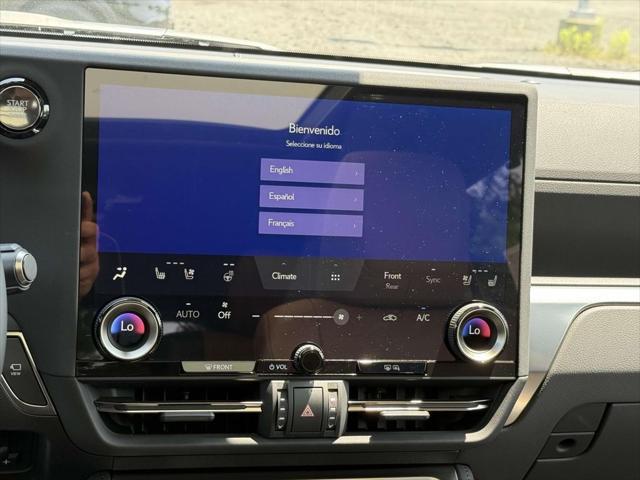 new 2025 Lexus GX 550 car, priced at $87,653