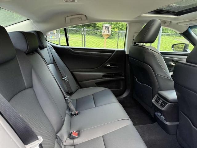 used 2023 Lexus ES 350 car, priced at $44,150