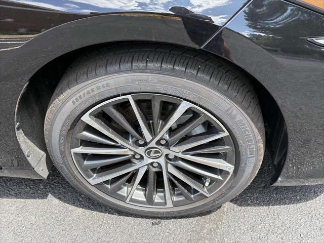 used 2023 Lexus ES 350 car, priced at $44,150