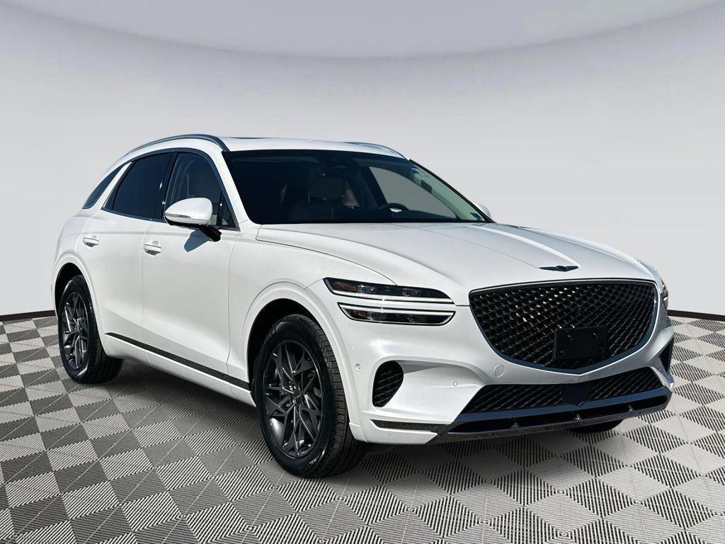 used 2022 Genesis GV70 car, priced at $34,350