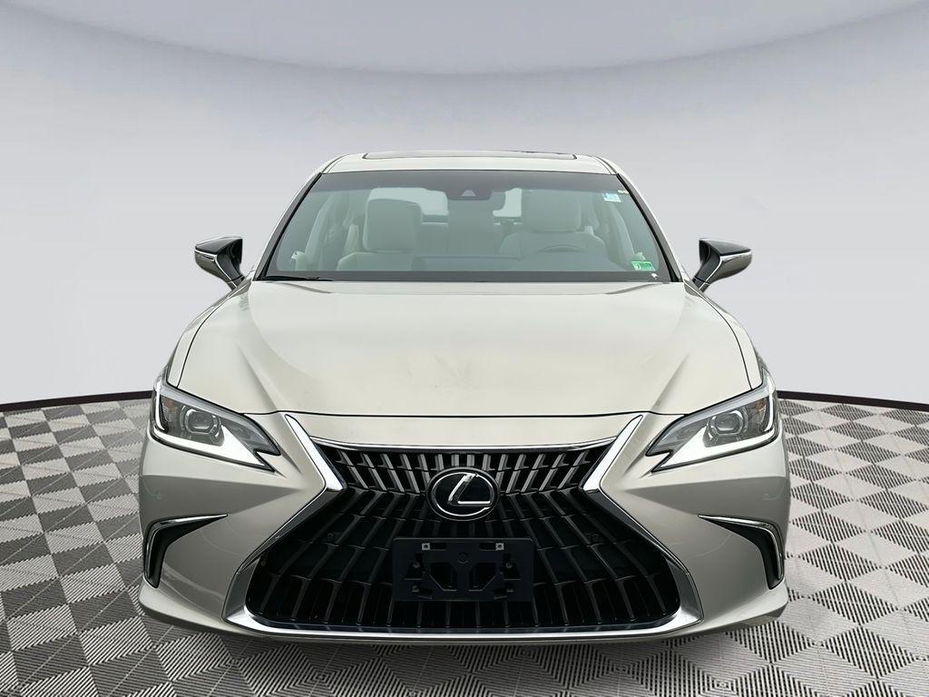 used 2022 Lexus ES 350 car, priced at $39,900