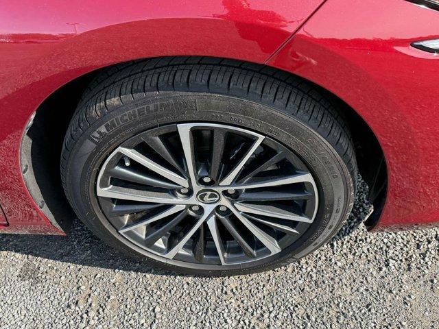 used 2022 Lexus ES 350 car, priced at $42,900