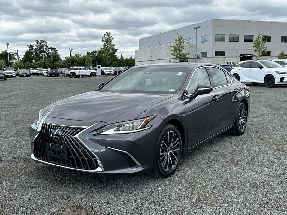 used 2024 Lexus ES 350 car, priced at $46,550