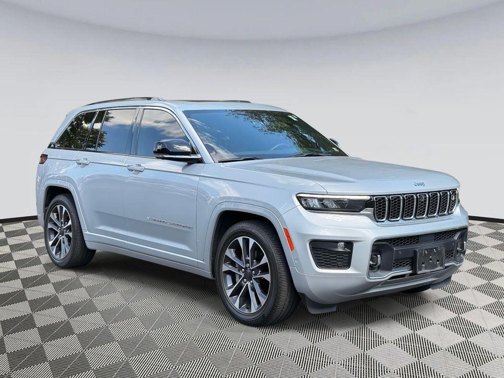 used 2024 Jeep Grand Cherokee car, priced at $42,700
