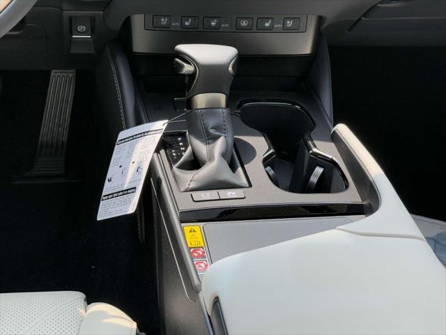 new 2025 Lexus ES 300h car, priced at $53,439