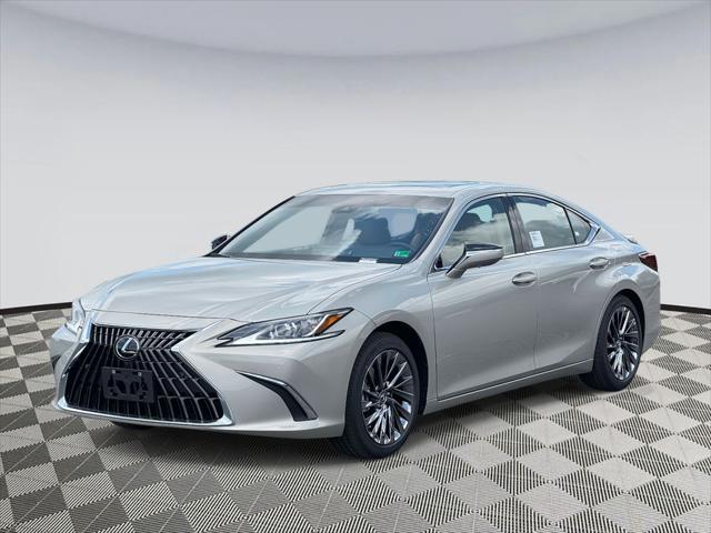 new 2025 Lexus ES 300h car, priced at $53,439
